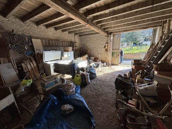 Grange à vendre |  Le Pont-Chrétien-Chabenet |
