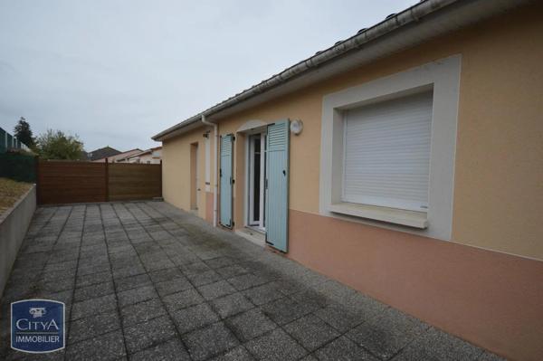 Maison à louer 5 pièces 89.67m² Cholet (49300)