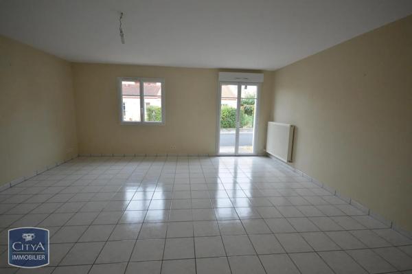 Maison à louer 5 pièces 89.67m² Cholet (49300)