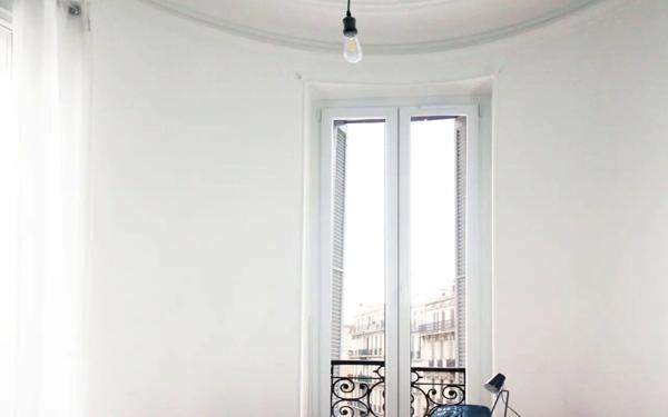 Appartement à vendre    4 pièces • 81,14 m2 Marseille 1