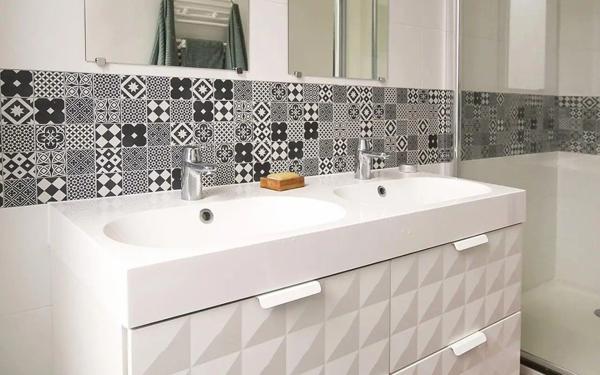 Appartement à vendre    4 pièces • 81,14 m2 Marseille 1