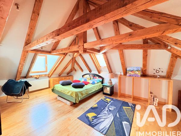 Maison à vendre 6 pièces 151 m² Saint-Chamant