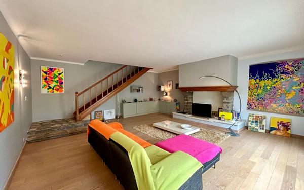 Maison à vendre    7 pièces • 300 m2 Sète