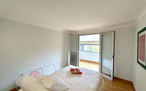 Maison à vendre    7 pièces • 300 m2 Sète