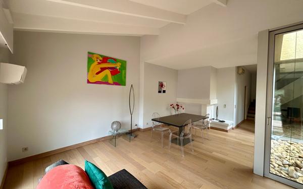 Maison à vendre    7 pièces • 300 m2 Sète