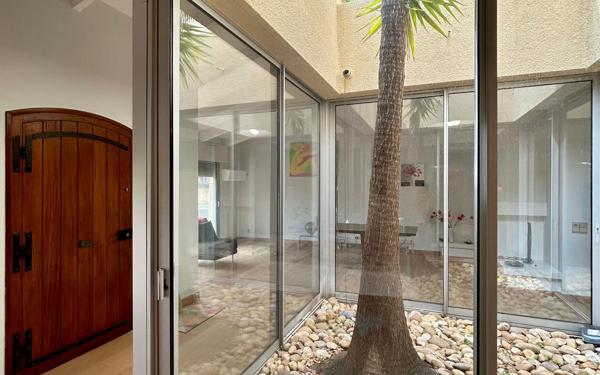 Maison à vendre    7 pièces • 300 m2 Sète