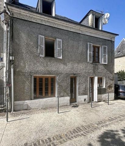 Maison à vendre 66 780 € Terrasson-Lavilledieu 4 p 71 m² DPE E