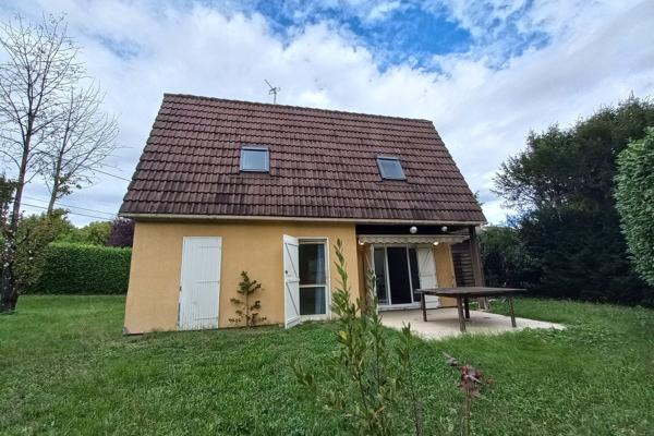 Moirans - Maison de Type 6