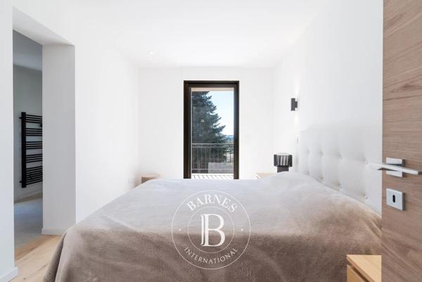 Valbonne, Villa 5 Chambres -  325 m² à vendre