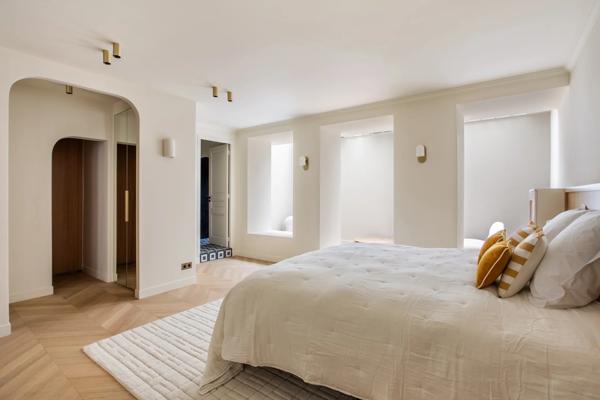 Appartement Paris 7 e - SUFFREN / CHAMP DE MARS