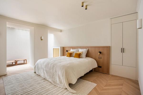 Appartement Paris 7 e - SUFFREN / CHAMP DE MARS