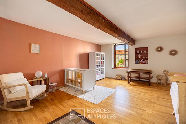 Maison de ville entièrement rénovée avec terrasse