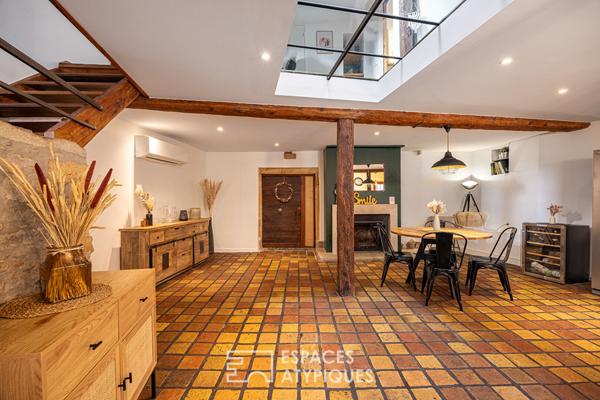 Maison de ville entièrement rénovée avec terrasse