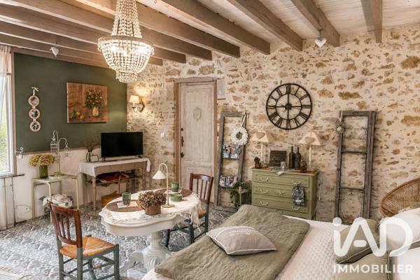 Maison à vendre 7 pièces 350 m² Sainte-Foy-la-Longue