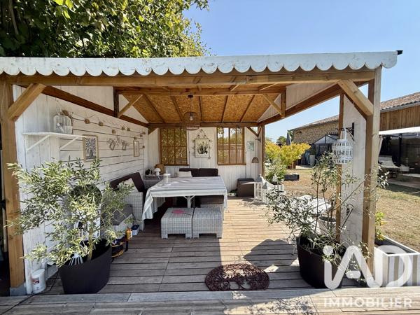Maison à vendre 7 pièces 350 m² Sainte-Foy-la-Longue