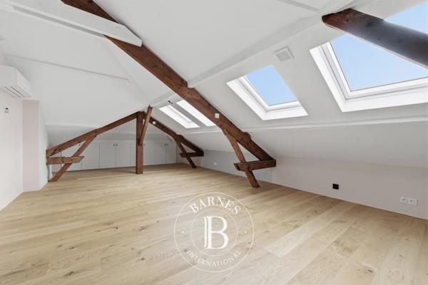 Nogent-sur-Marne, Maison 6 Chambres -  340 m² à vendre
