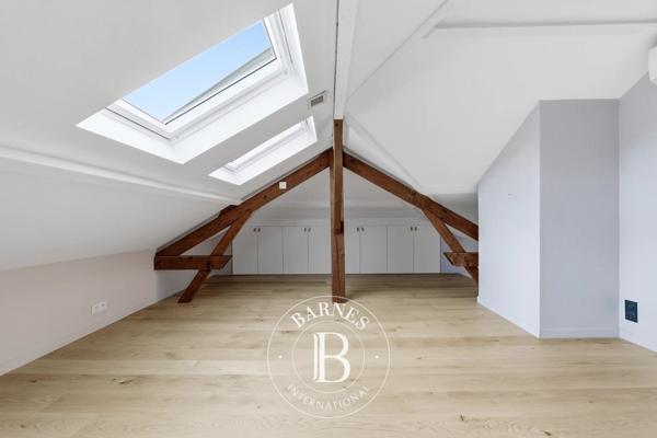 Nogent-sur-Marne, Maison 6 Chambres -  340 m² à vendre