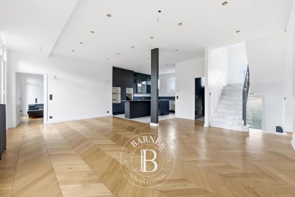 Nogent-sur-Marne, Maison 6 Chambres -  340 m² à vendre