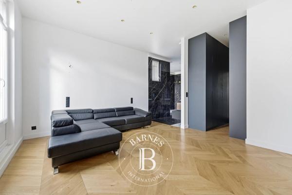 Nogent-sur-Marne, Maison 6 Chambres -  340 m² à vendre