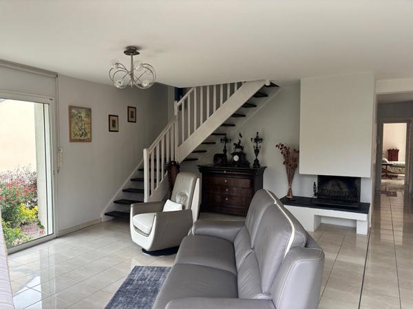 Maison contemporaine bourg de Carquefou 190 m2 au sol