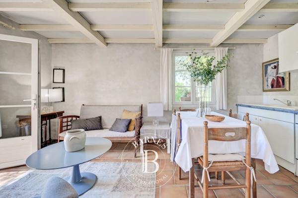 Mallemort, Propriété 11 Chambres -  428 m² à vendre