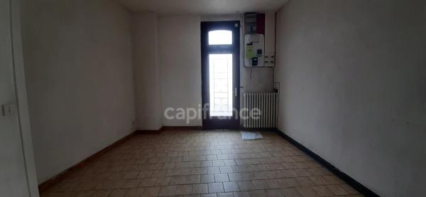 Dpt Sarthe (72), à vendre LUCHE PRINGE maison P3 de 64 m² - Terrain de 195,00 m²