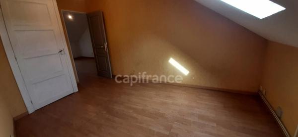 Dpt Sarthe (72), à vendre LUCHE PRINGE maison P3 de 64 m² - Terrain de 195,00 m²