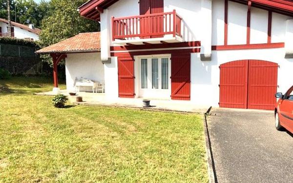 Maison à vendre    5 pièces • 111 m2 Lahonce