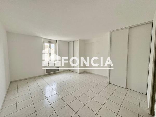 Location Appartement 2 pièces 52.16 m² - HAMEAU DE LAPARRE Nevian 11200