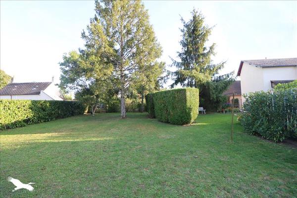 Maison à vendre |  Mehun-sur-Yèvre |  8 pièces | 217 m²