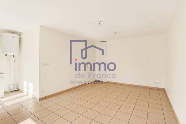 Appartement 1 pièce                                        - 69120 Vaulx-en-Velin Réf : 21749