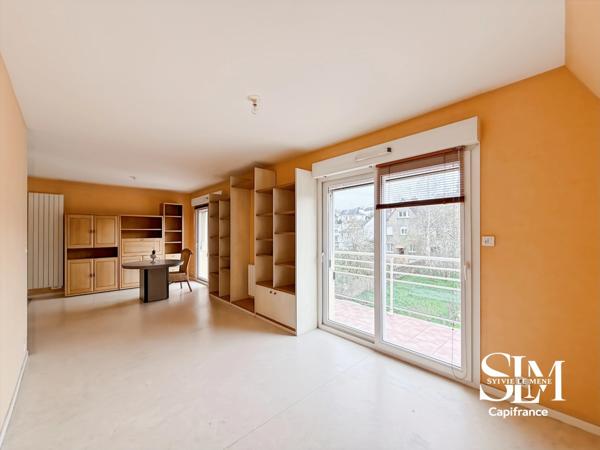 PONTIVY – T3 avec double balcon, parking et ascenseur – Résidence récente sécurisée