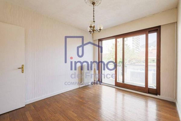 Appartement 3 pièces                                        - 38100 Grenoble Réf : 21743-IMMODEFRANCE69