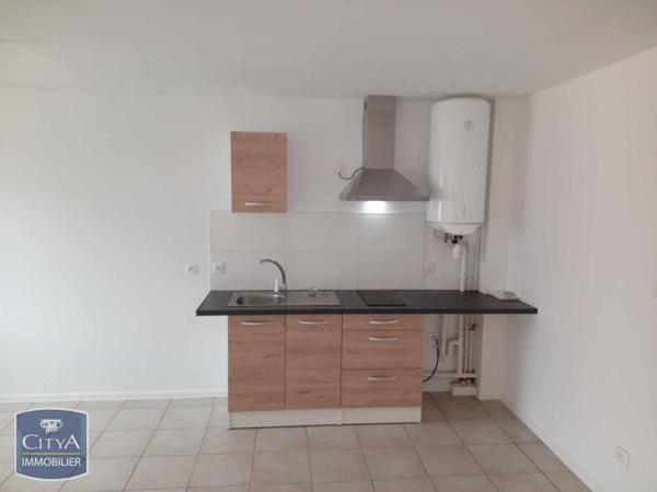 Appartement à louer 1 pièce 31.83m² Le Tampon (97430)