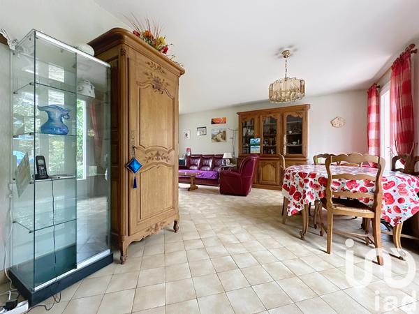 Maison à vendre 7 pièces 139 m² Rambouillet