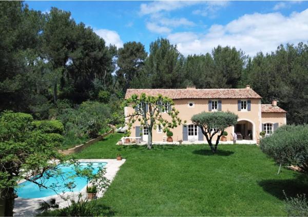 Aubagne (13400) BASTIDE / MAISON - AUBAGNE - 362 m² sur terrain de 9753 m² - Piscine - AU CALME et SANS VIS-à-Vis