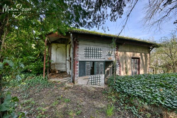 Terrain à vendre de 764,00 m² VERNAISON (69)