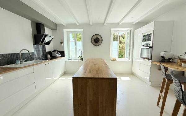 Maison à vendre    5 pièces •  Aigrefeuille-d'Aunis