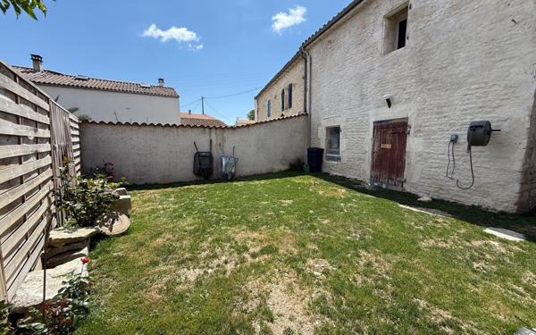 Maison à vendre    5 pièces •  Aigrefeuille-d'Aunis