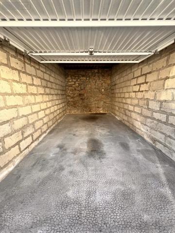 Location - Garage et parking Brest 29200 15 m 2