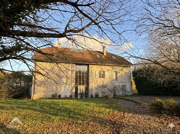 Chevry (01170) Ferme Gessienne 10 Pièces 455 m2