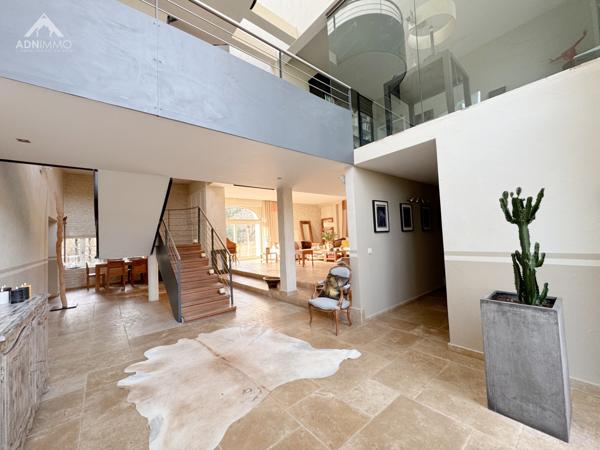 Chevry (01170) Ferme Gessienne 10 Pièces 455 m2