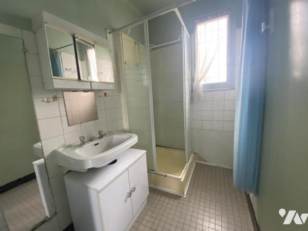 Maison à Villemandeur