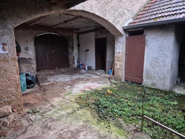 Maison en pierres à rénover