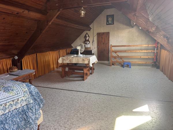 Corps de ferme en pierre à rénover – Au cœur du Quercy 188 000 €
