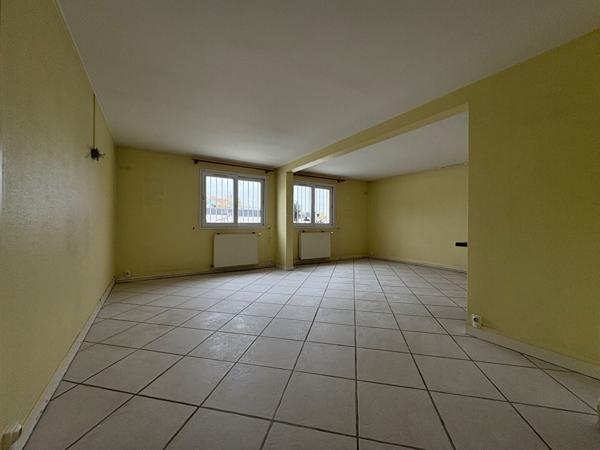 A LOUER GRAND T4 PETIT QUEVILLY (76140)