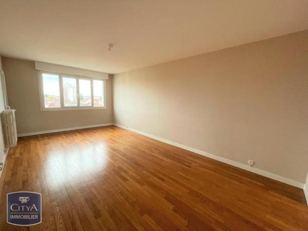 Appartement à louer 4 pièces 83.24m²
