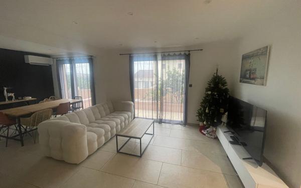 Maison à vendre    5 pièces •  La Seyne-sur-Mer