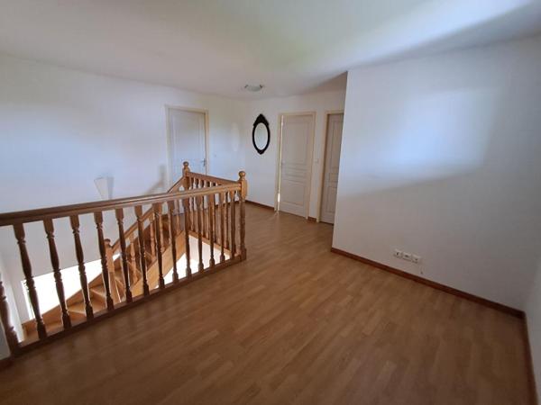 Maison Quincey 8 pièces 185 m2 à 299 000 euros