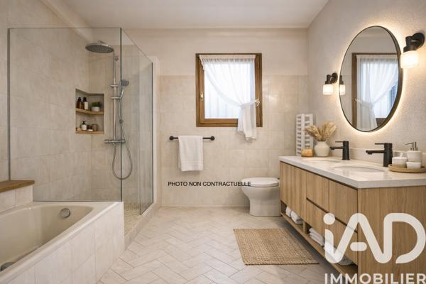 Maison à vendre 5 pièces 133 m² Bagnols-sur-Cèze